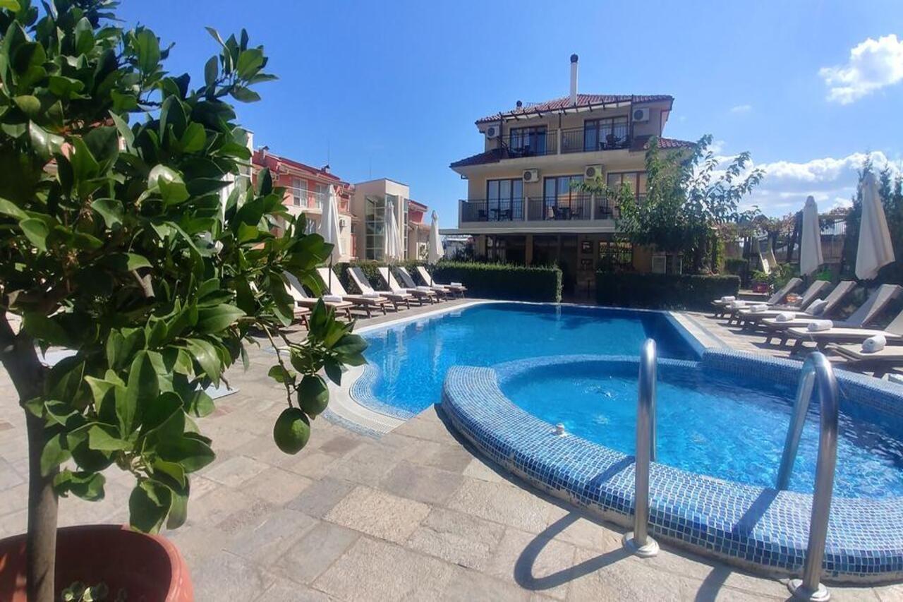 Family Hotel Muses Созополь Екстер'єр фото