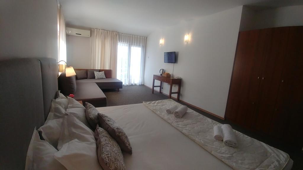 Family Hotel Muses Созополь Екстер'єр фото